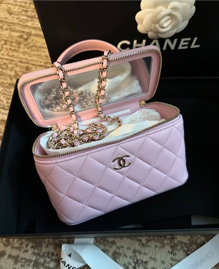 chanel makeup bag