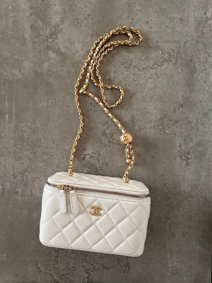 chanel makeup bag